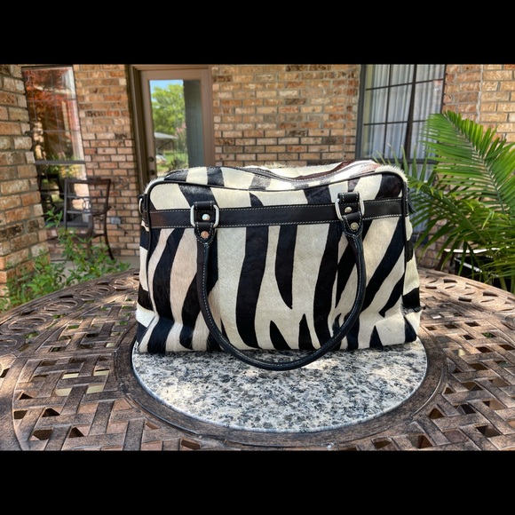 Hair on cowhide duffle weekender tote diaper bag - Picture 12 of 16